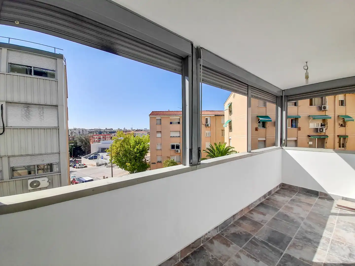 Balcony of Flat for rent in Madrid  with Heating, Terrace and Oven