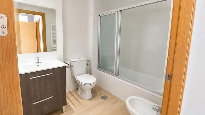 Baño de Piso en venta en Málaga con Aire acondicionado, Calefacción y Terraza