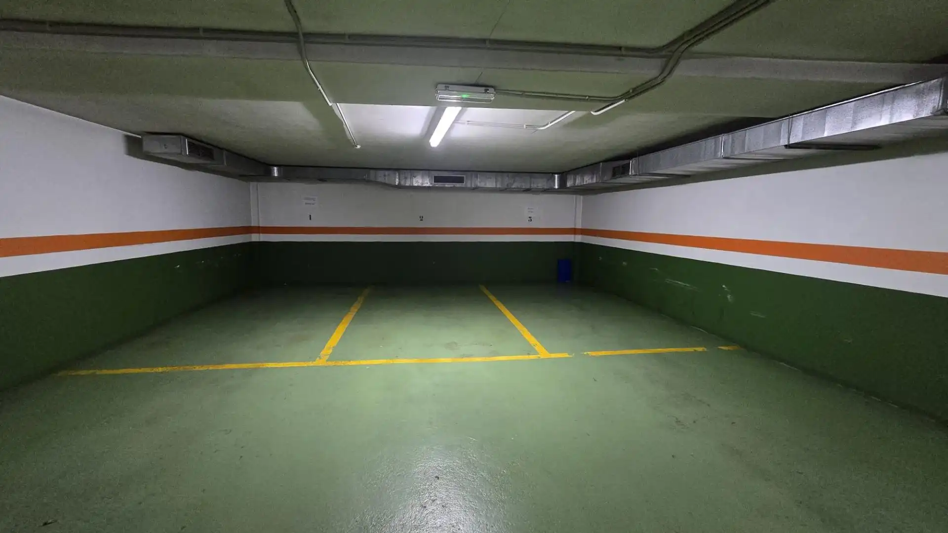 Garage zum Verkauf in Calle Calle Juan Díaz Porlier, 20, 20, Someso - Matogrande