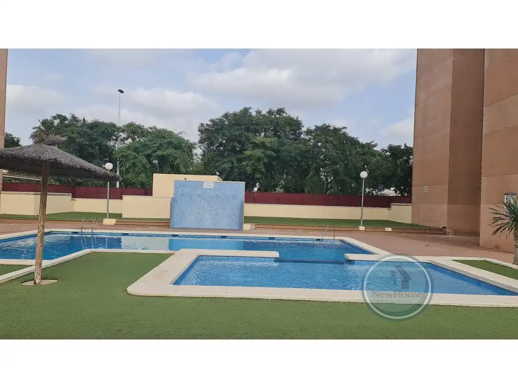 Piscina de Casa o chalet en venta en Elche / Elx con Aire acondicionado, Terraza y Balcón