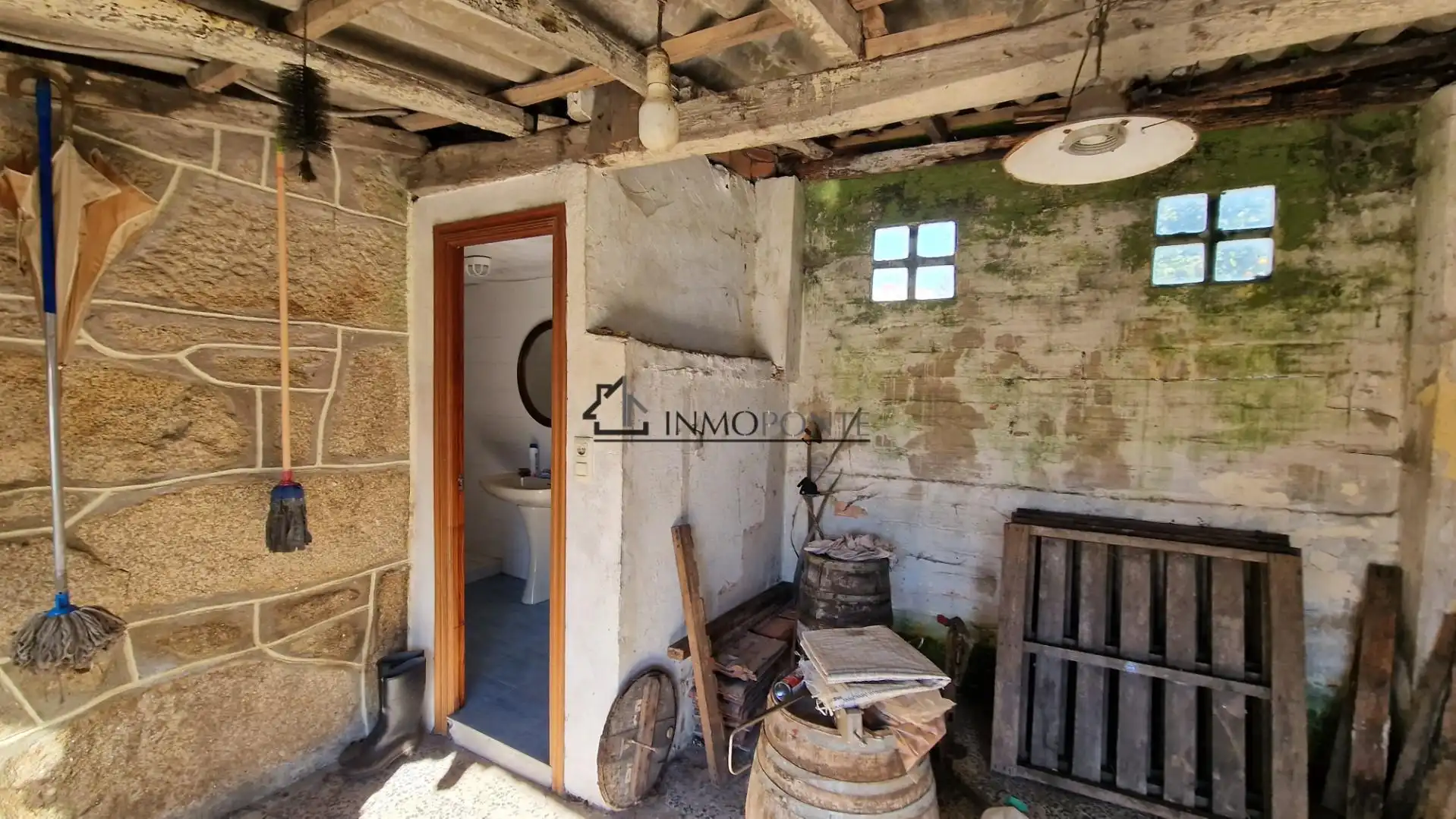 Casa o xalet en venda en Pontevedra Capital  amb Jardí privat