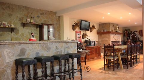 Casa Pueblo en venta en Olvera, 4 dormitorios.