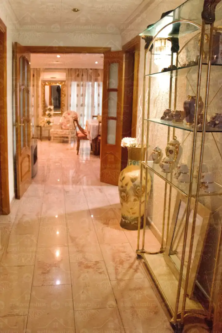 Chalet con terraza en venta en Carrer Roger de Flor, imagen 9