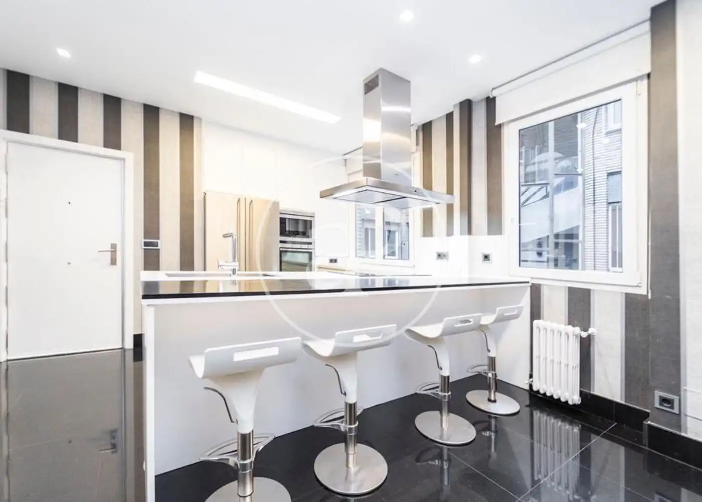 Cocina de Piso de alquiler en Madrid con Aire acondicionado y Calefacción