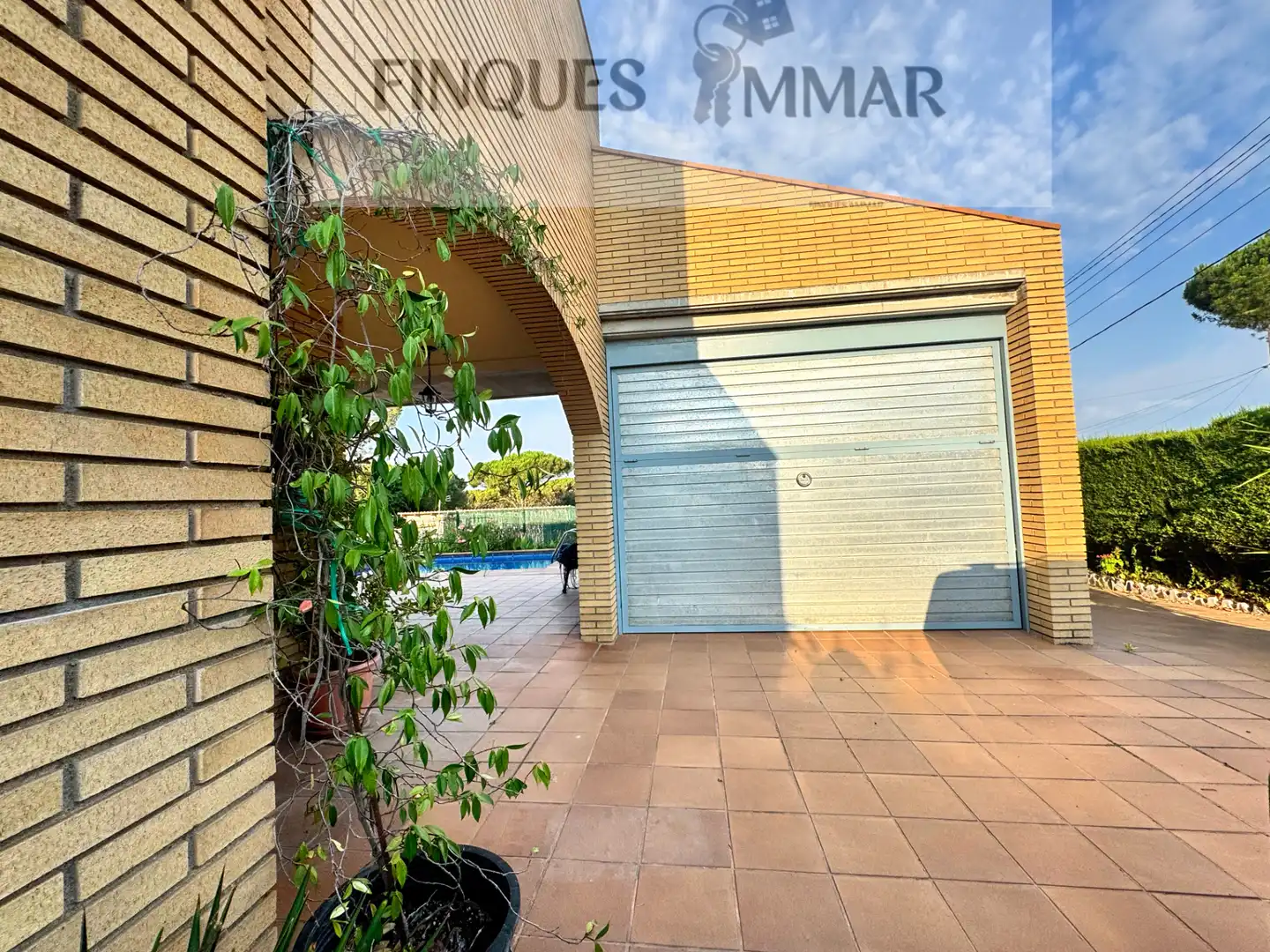 Vista exterior de Casa o chalet en venta en Sils con Calefacción, Jardín privado y Terraza