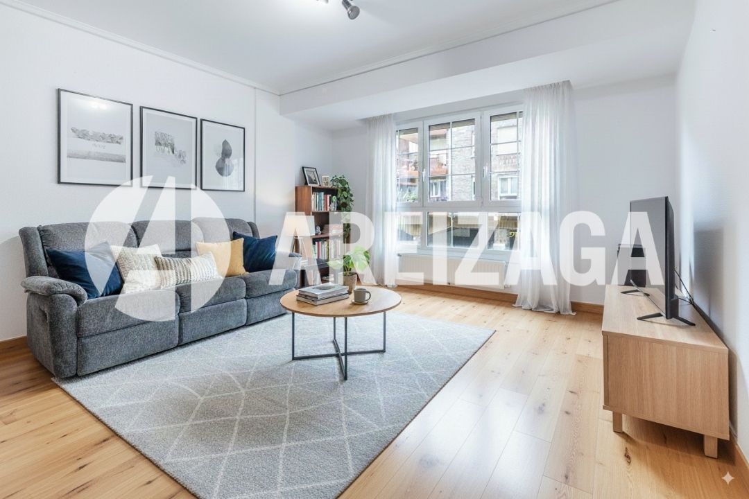 Living room of Flat for sale in Donostia - San Sebastián   with Heating, Terrace and Balcony