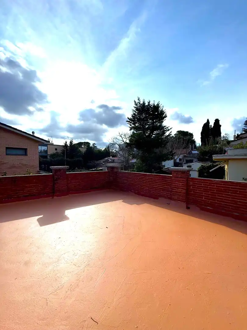 Terrassa de Casa o xalet en venda en Sant Cugat del Vallès amb Calefacció, Jardí privat i Terrassa