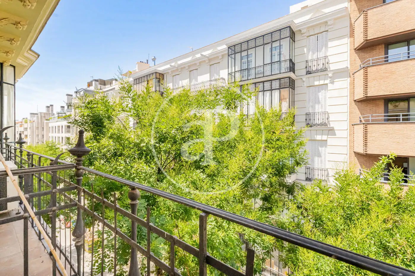 Exterior view of Flat for rent in Madrid  with Heating, Storage room and Balcony