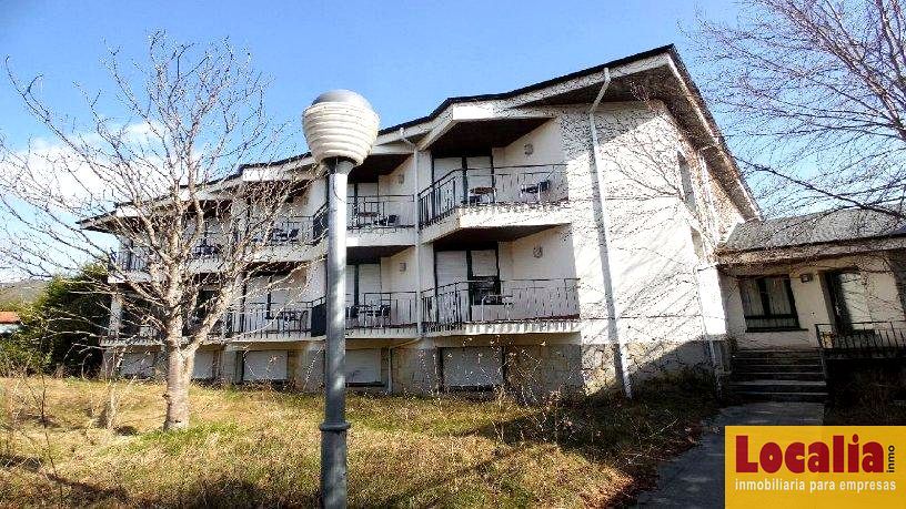 Vista exterior de Edifici en venda en Valle de Mena