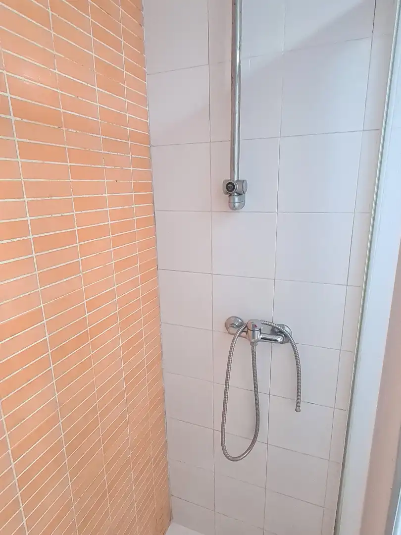 Baño de Piso en venta en Bellavista - La Palmera