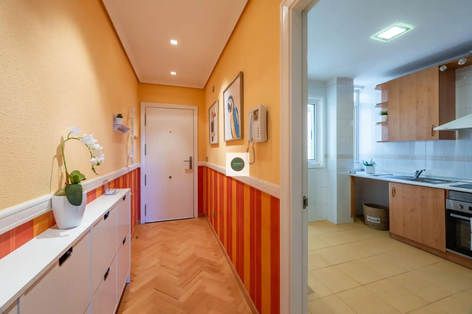 Piso en venta en A Coruña Capital  con Calefacción y Trastero