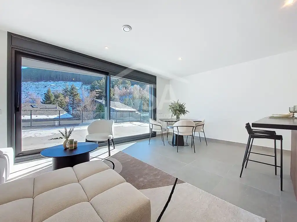 Casa pareada con jardín en venta en Carretera del Coll de la Botella, imagen 11