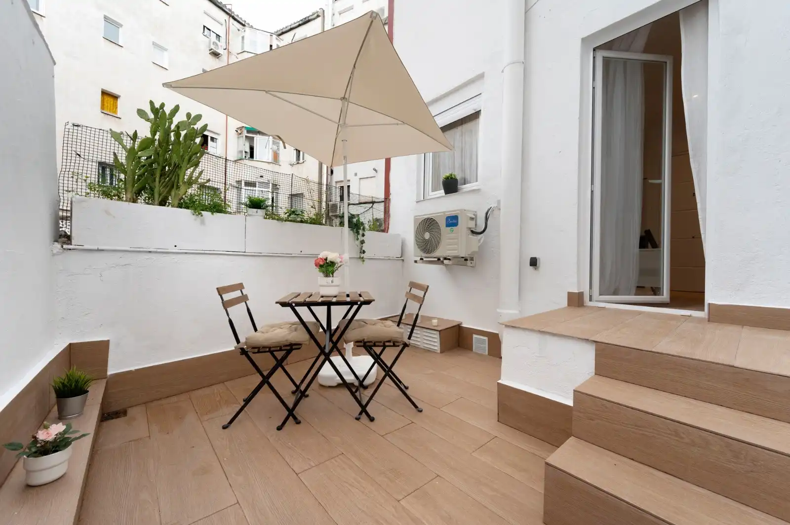 Terrassa de Pis de lloguer en Madrid amb Aire condicionat, Calefacció i Parquet