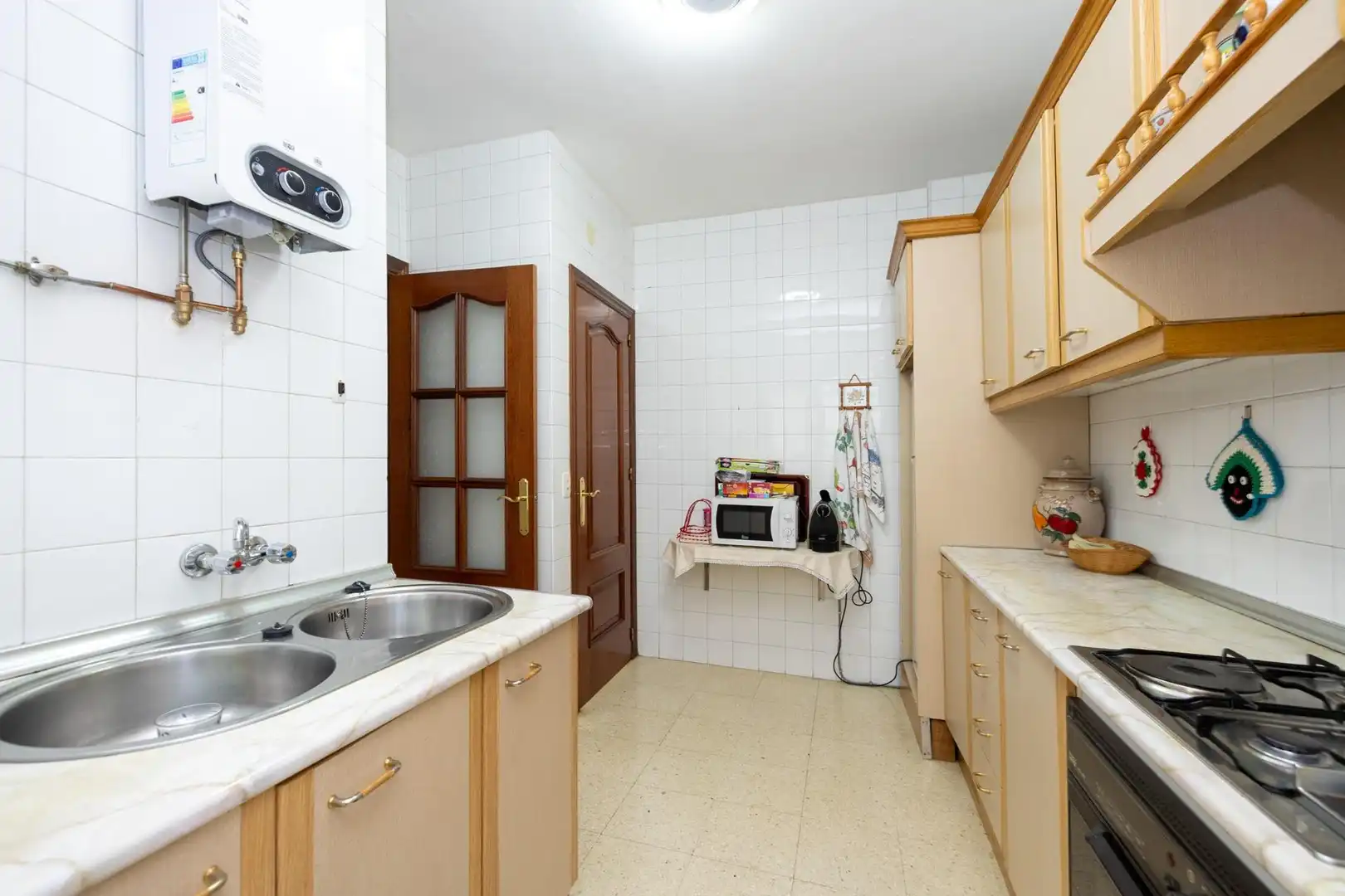 Küche von Wohnung zum Verkauf in Granada mit Heizung und Balkon