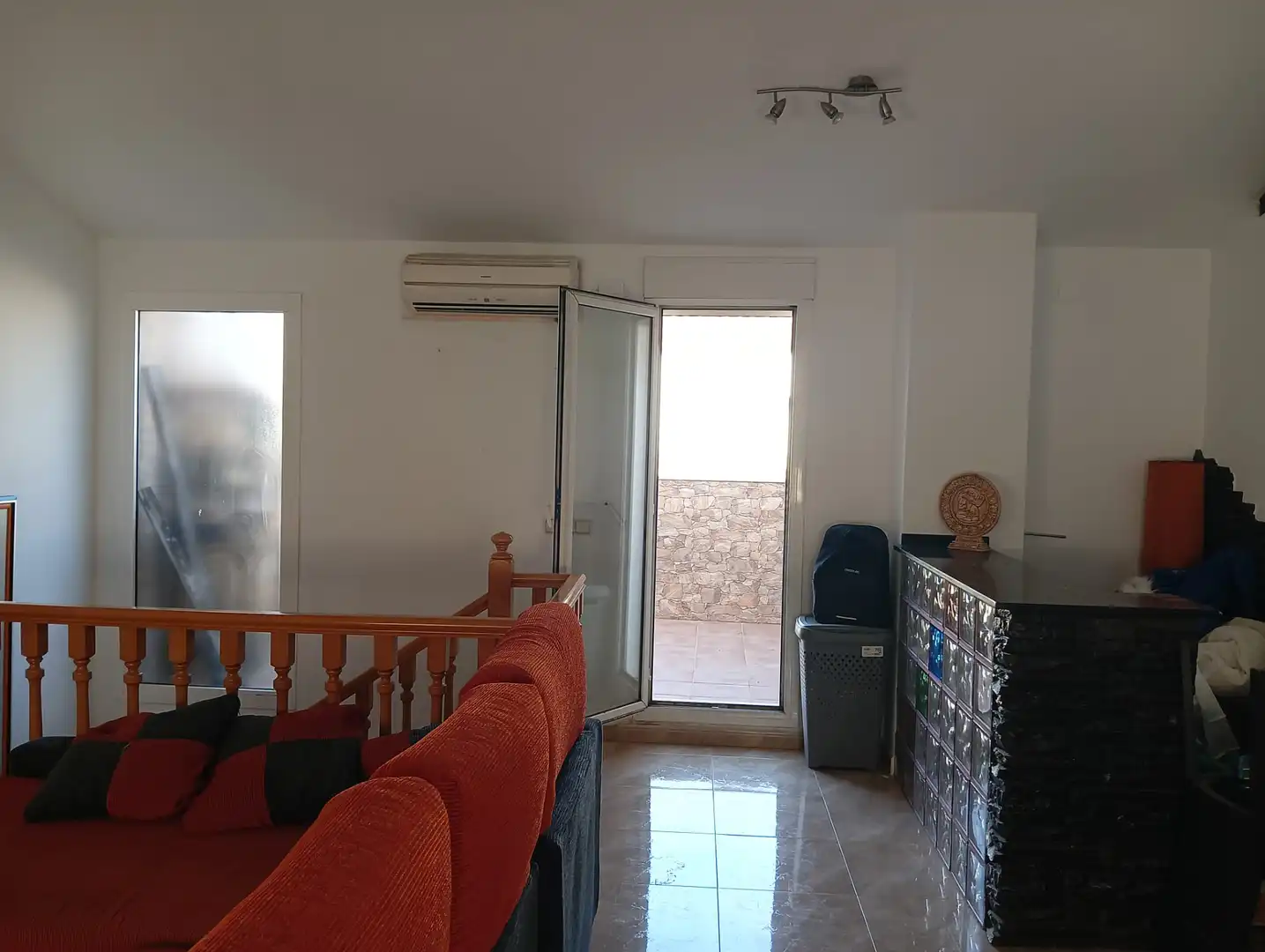 Casa adosada en venda a Vilamarxant