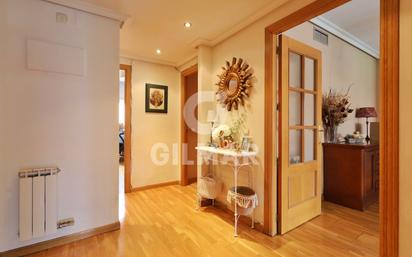 Flat for sale in  Madrid Capital  with Air Conditioner, Private garden and Storage room