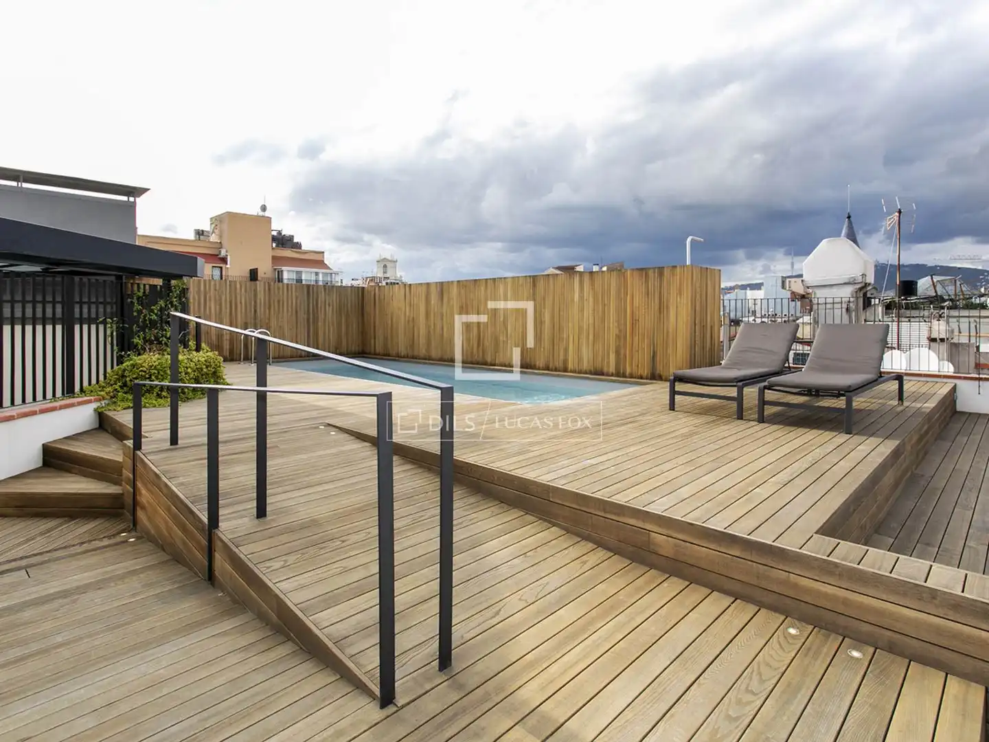 Piso con terraza en alquiler en Eixample, imagen 23