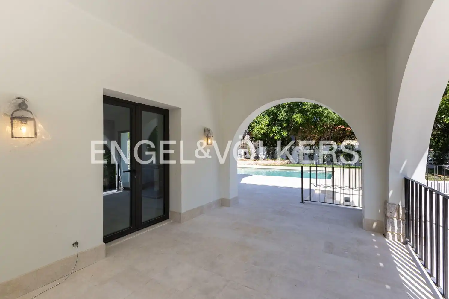 Casa o xalet de lloguer a Avinguda Acàcies, Campolivar