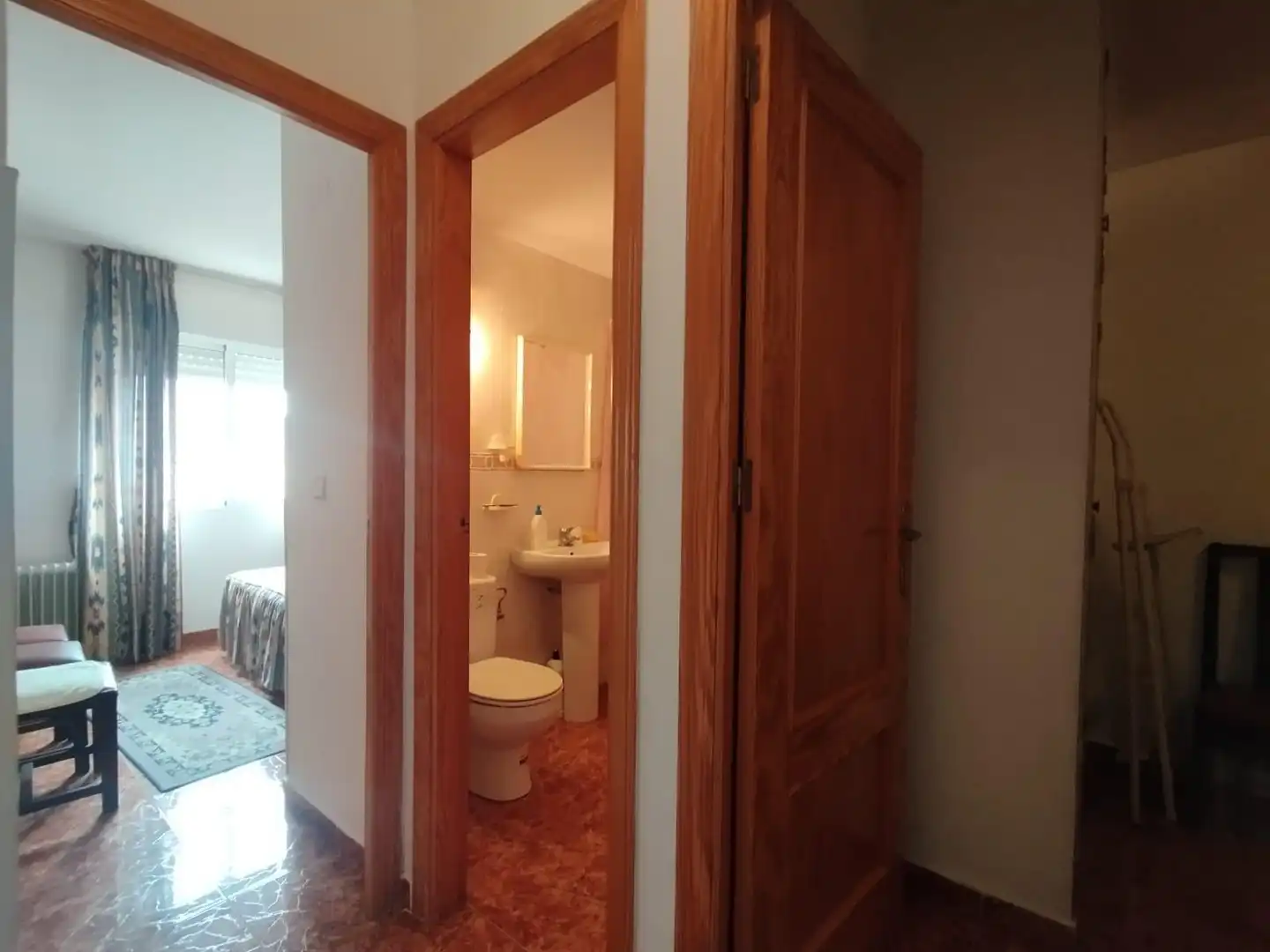 Baño de Apartamento en venta en Torrevieja con Terraza, Amueblado y Balcón