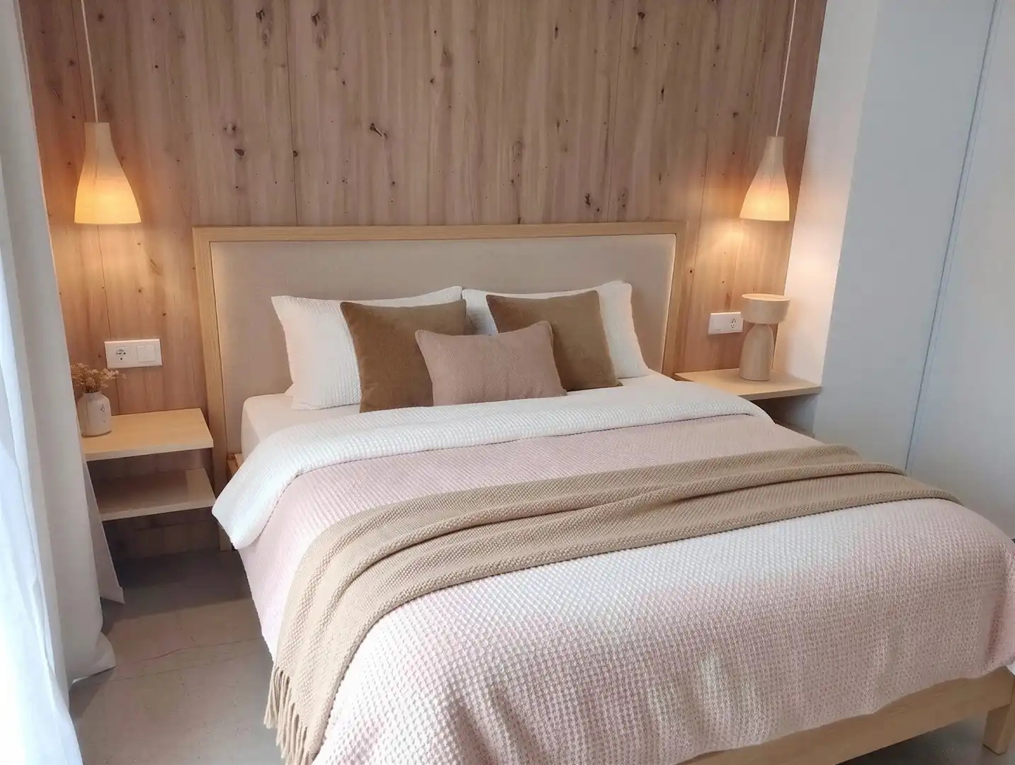 Habitación de Planta baja en venta en Alicante / Alacant con Alarma