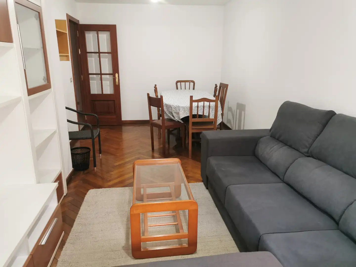 Wohnzimmer von Wohnung zur Miete in Santiago de Compostela  mit Heizung und Möbliert