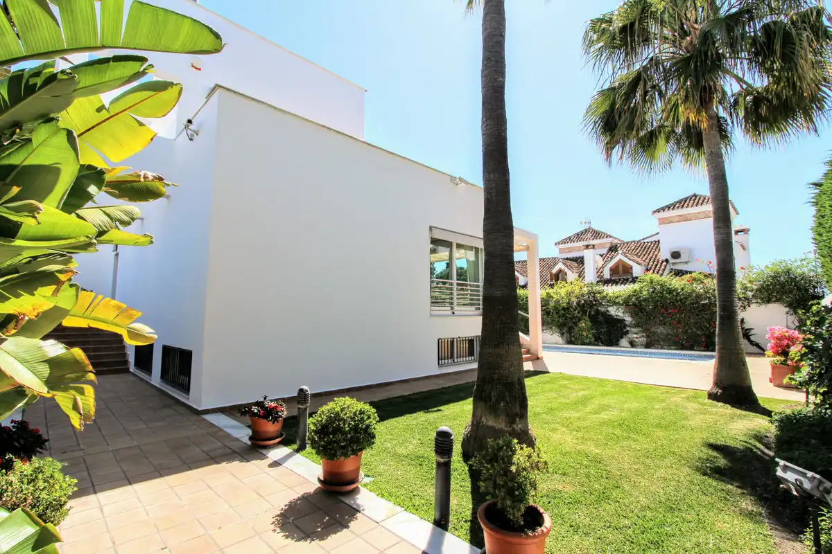 Reihenhaus zum Verkauf in San Pedro de Alcántara, imagen 25