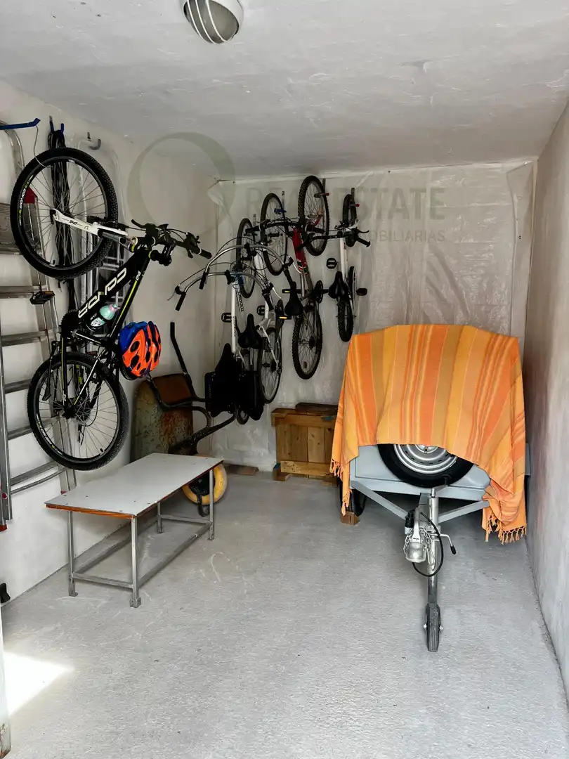 Parking of Houses for sale in Villena  with Heating, Private garden and Terrace