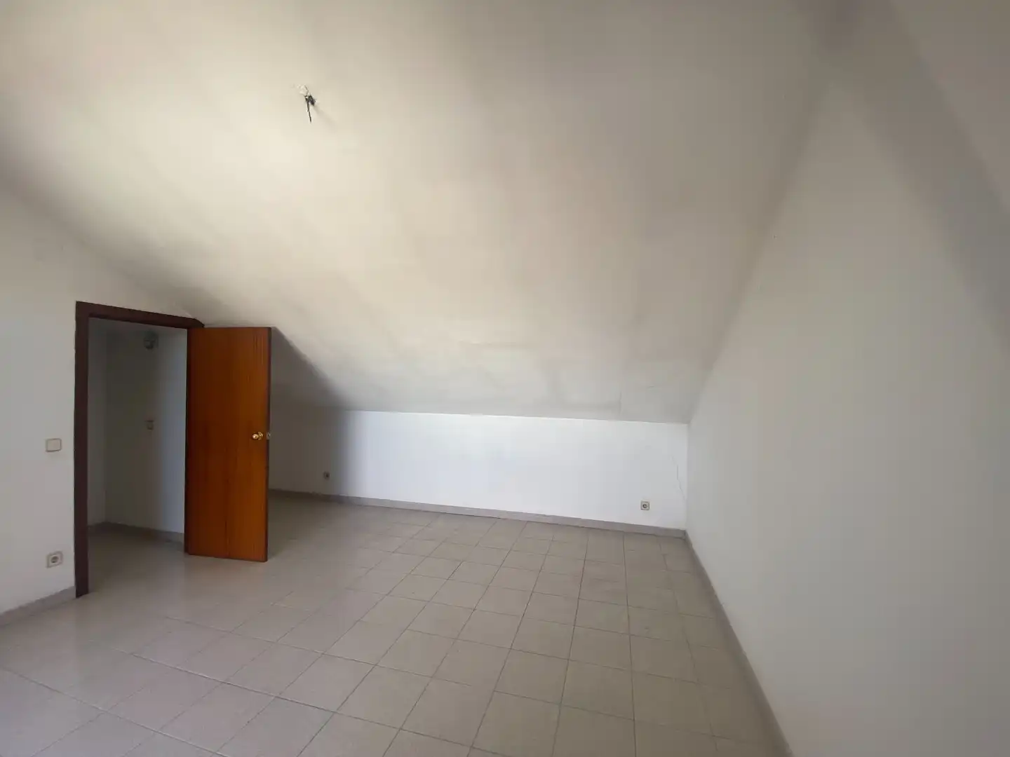 Casa adosada en venta en Girona con Calefacción, Jardín privado y Terraza