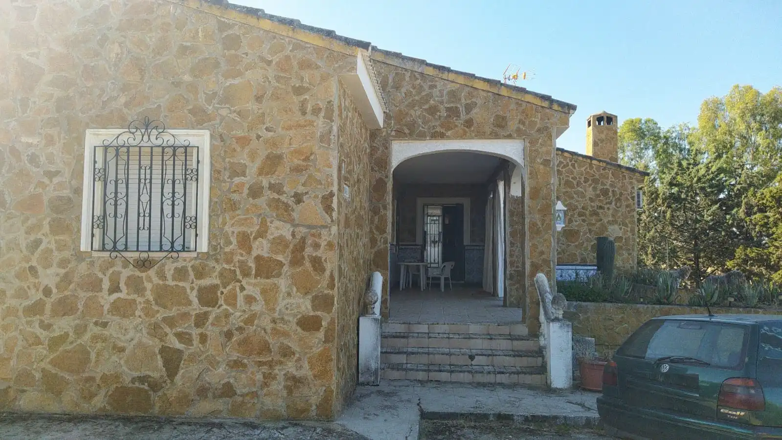 Exterior view of Houses for sale in Talarrubias  with Air Conditioner, Private garden and Storage room