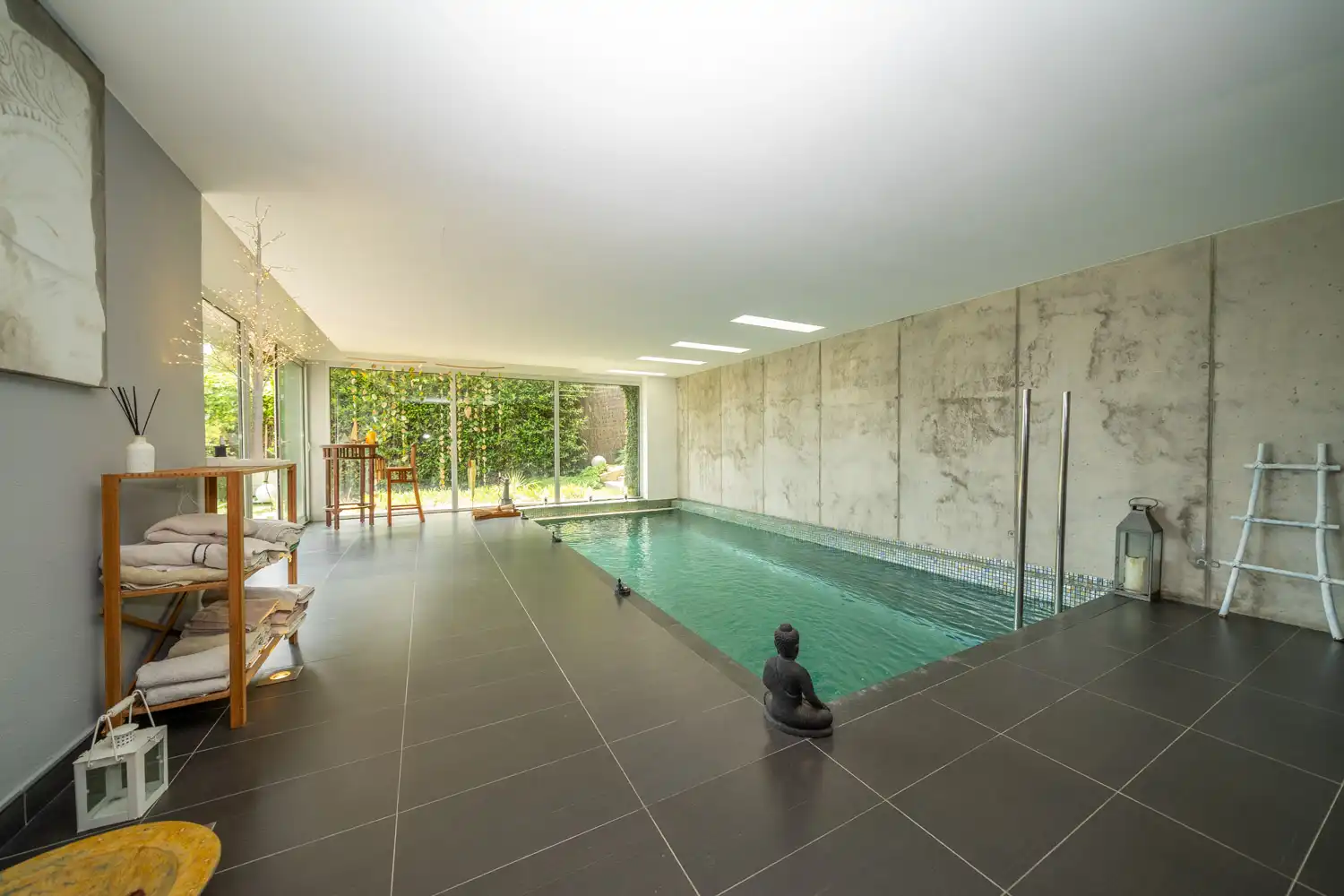 Piscina de Casa o chalet en venta en Santa Susanna con Aire acondicionado, Calefacción y Jardín privado