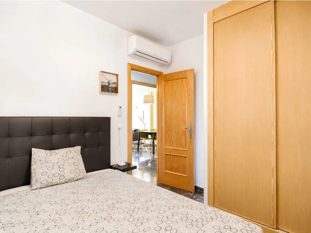 Dormitori de Pis en venda en Fuengirola amb Aire condicionat, Jardí privat i Terrassa