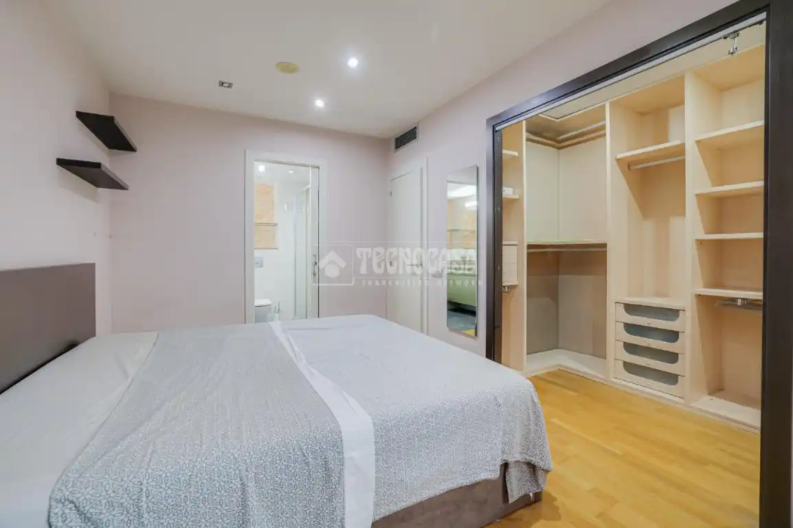 Habitación de Piso en venta en Barcelona con Aire acondicionado, Parquet y Terraza