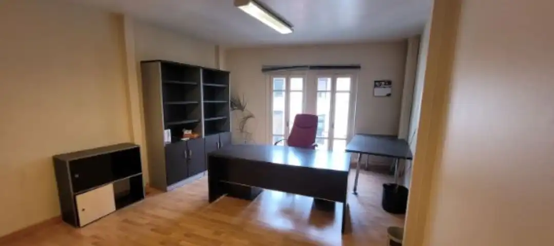 Oficina de alquiler en N/A, Casco Antiguo