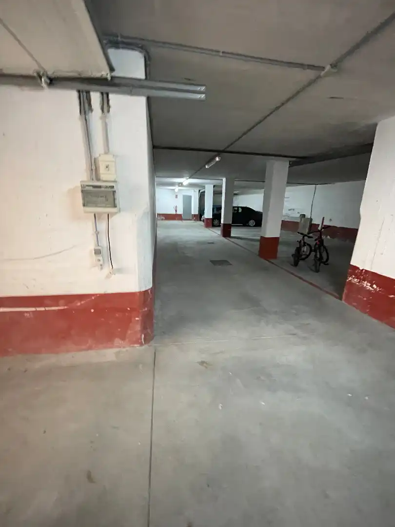 Parking de Garaje en venta en Poio