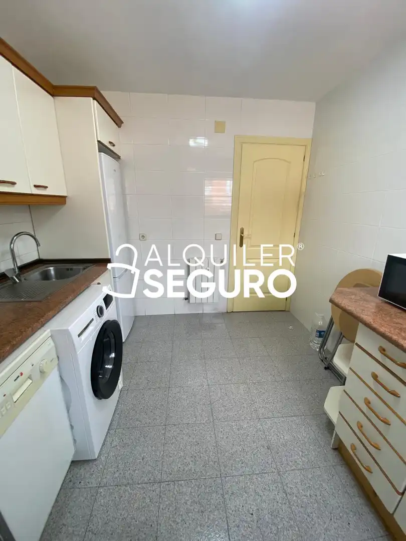 Küche von Wohnung zur Miete in Guadalajara mit Klimaanlage, Heizung und Terrasse