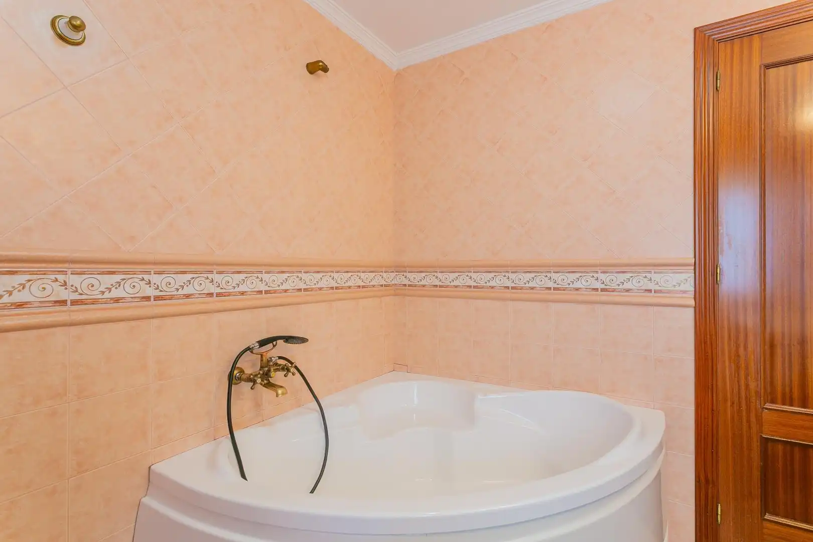 Baño de Casa o chalet en venta en Albuñuelas con Aire acondicionado, Jardín privado y Terraza