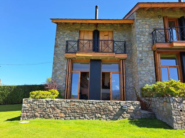 Casa adosada en Alquiler en Carrer Major, 7 en Fontanals de Cerdanya