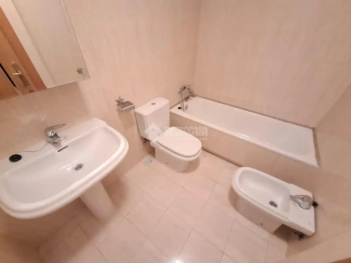 Bany de Pis en venda en Ávila