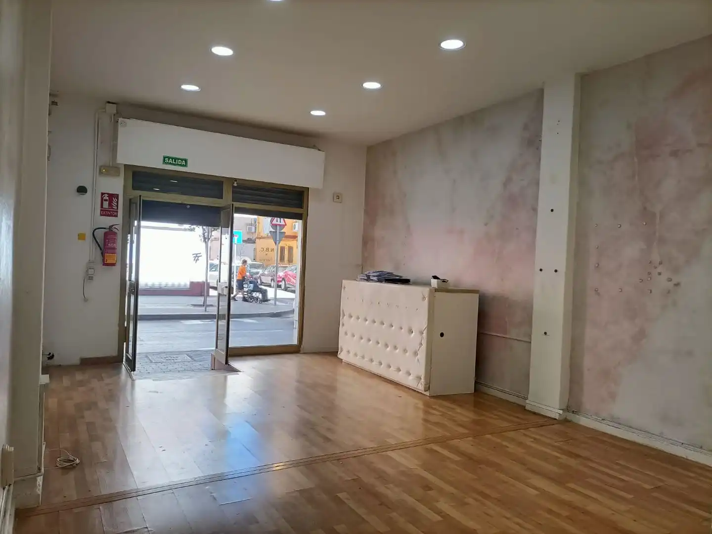 Local de lloguer en Málaga amb Parquet