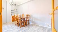 Dining room of Flat for sale in  Sevilla Capital  with Air Conditioner, Parquet flooring and Storage room