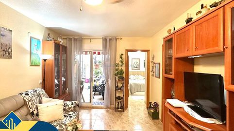 Apartamento con terraza en venta en la provincia de Alicante, Torrevieja, Playa del Cura. 2 habitaciones | 52 m² | 500 metros del