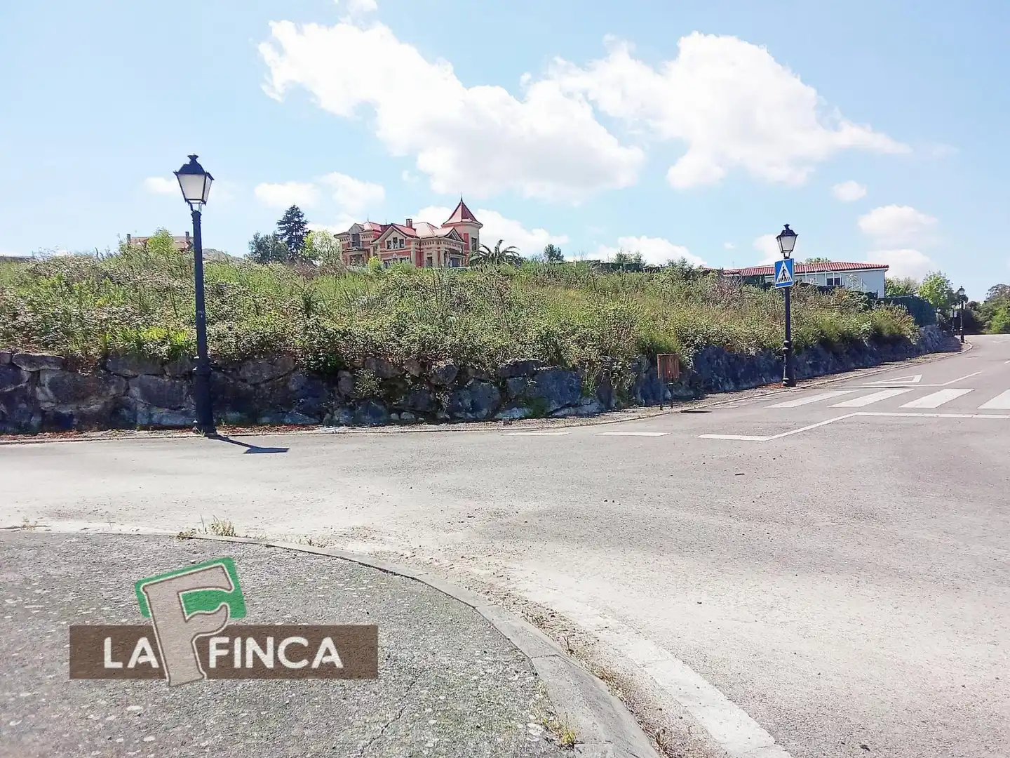 Residencial en venta en URB. EL TRIGAL, San Claudio - Trubia - Las Caldas