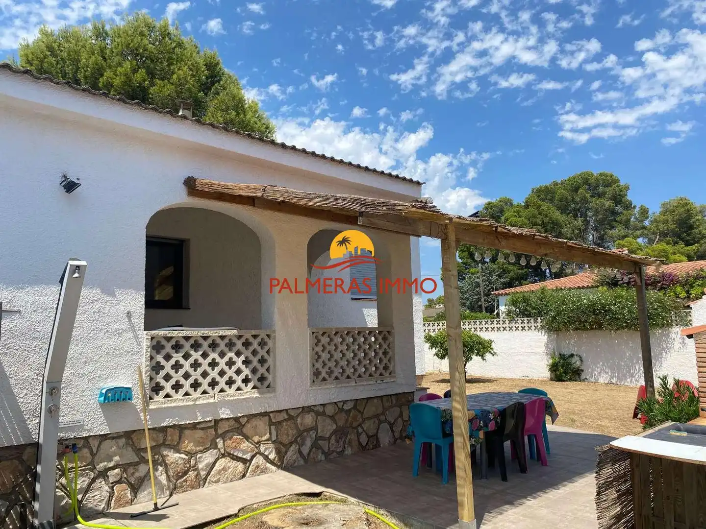 Vista exterior de Casa o chalet en venta en Mont-roig del Camp
