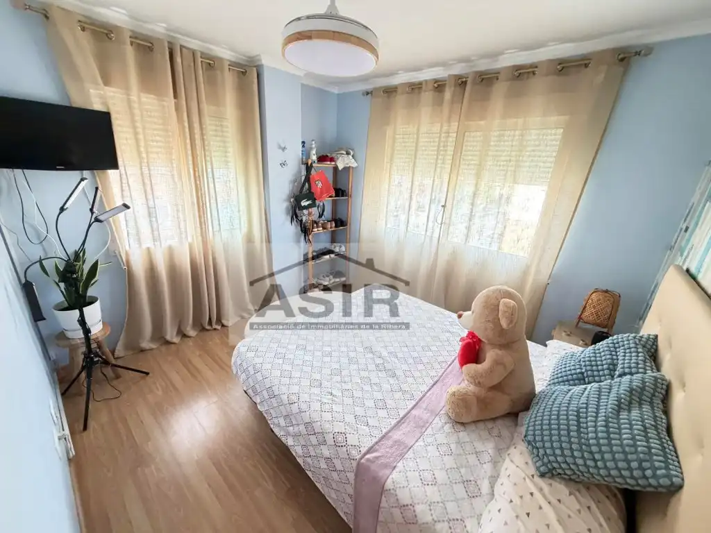 Habitación de Casa o chalet en venta en Alzira