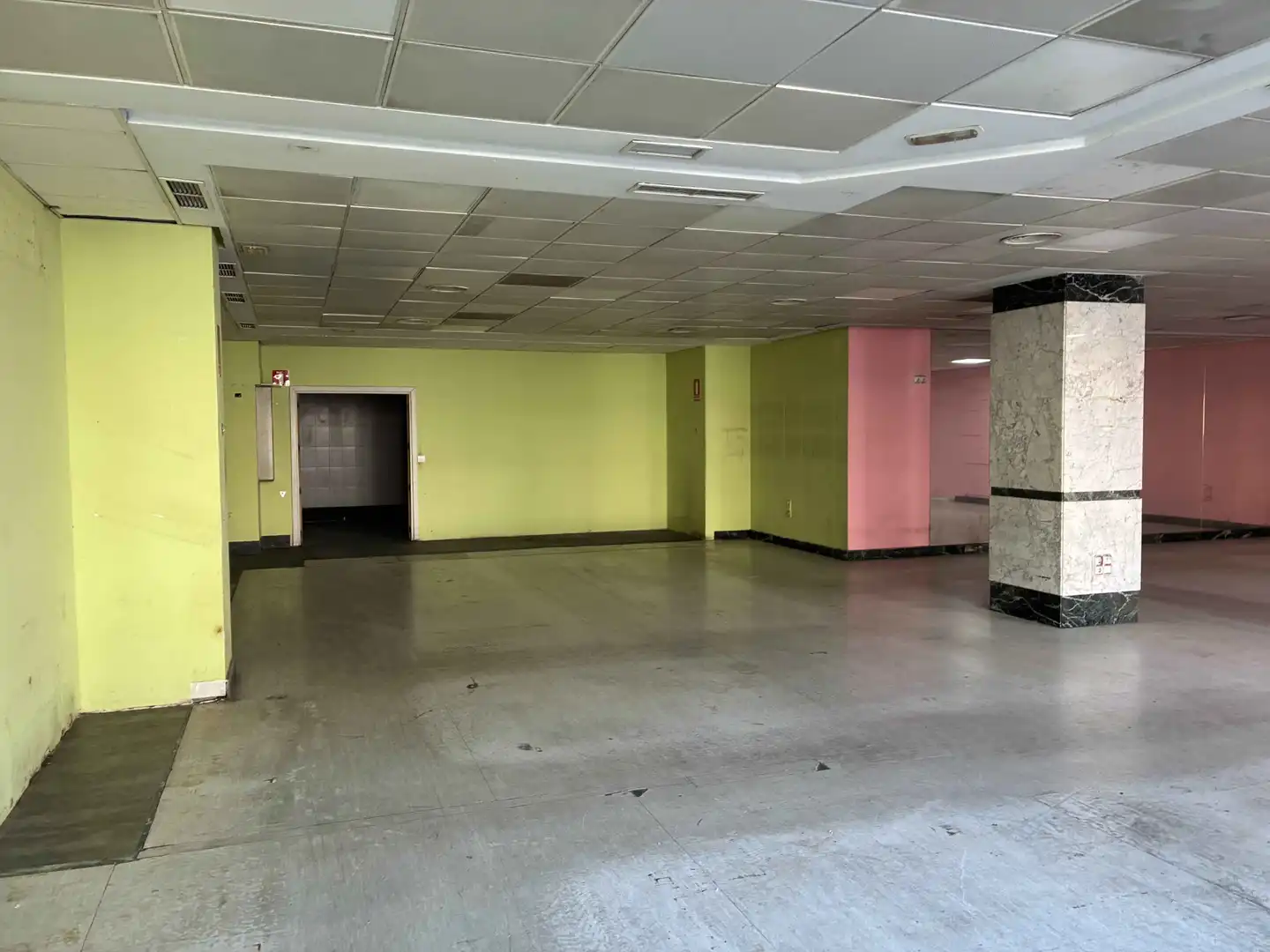 Geschaftsraum zur Miete in Avenida de Ramón y Cajal, 43, Ciudad Jardín