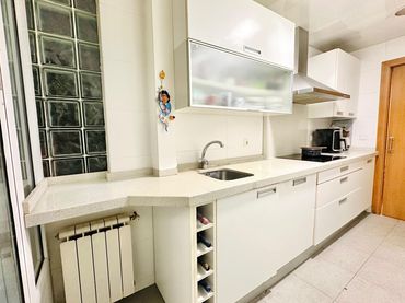 Piso con ascensor en venta en Plaça del Guinardó