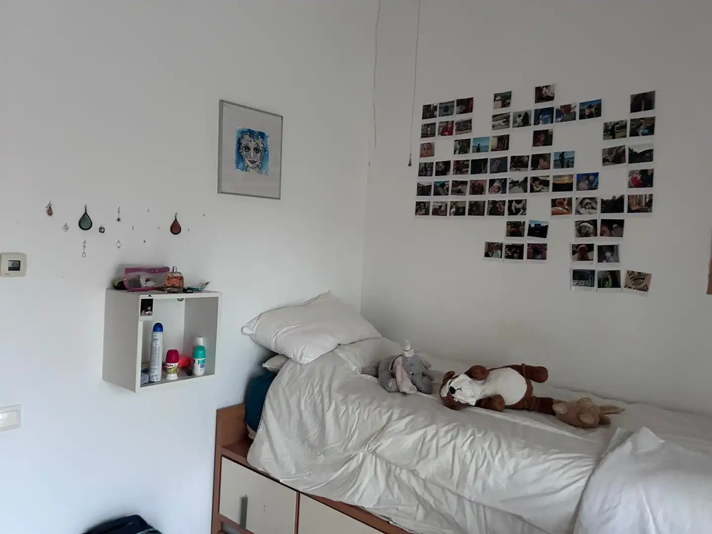 Habitación de Casa adosada en venta en Valladolid con Aire acondicionado, Calefacción y Jardín privado