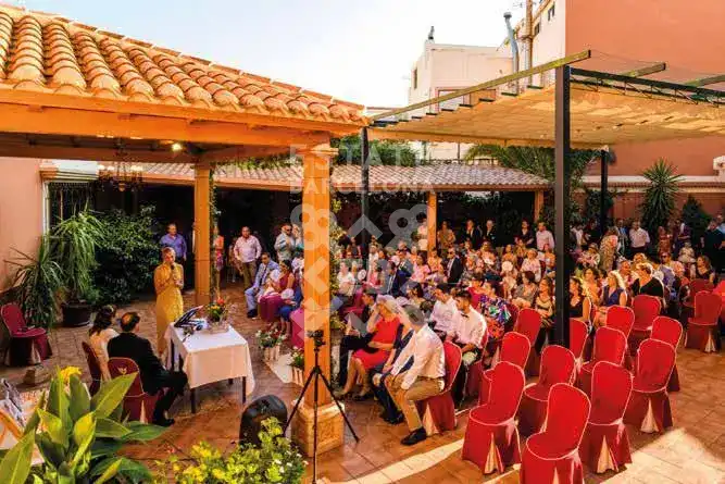 Terrassa de Edifici en venda en Elche de la Sierra