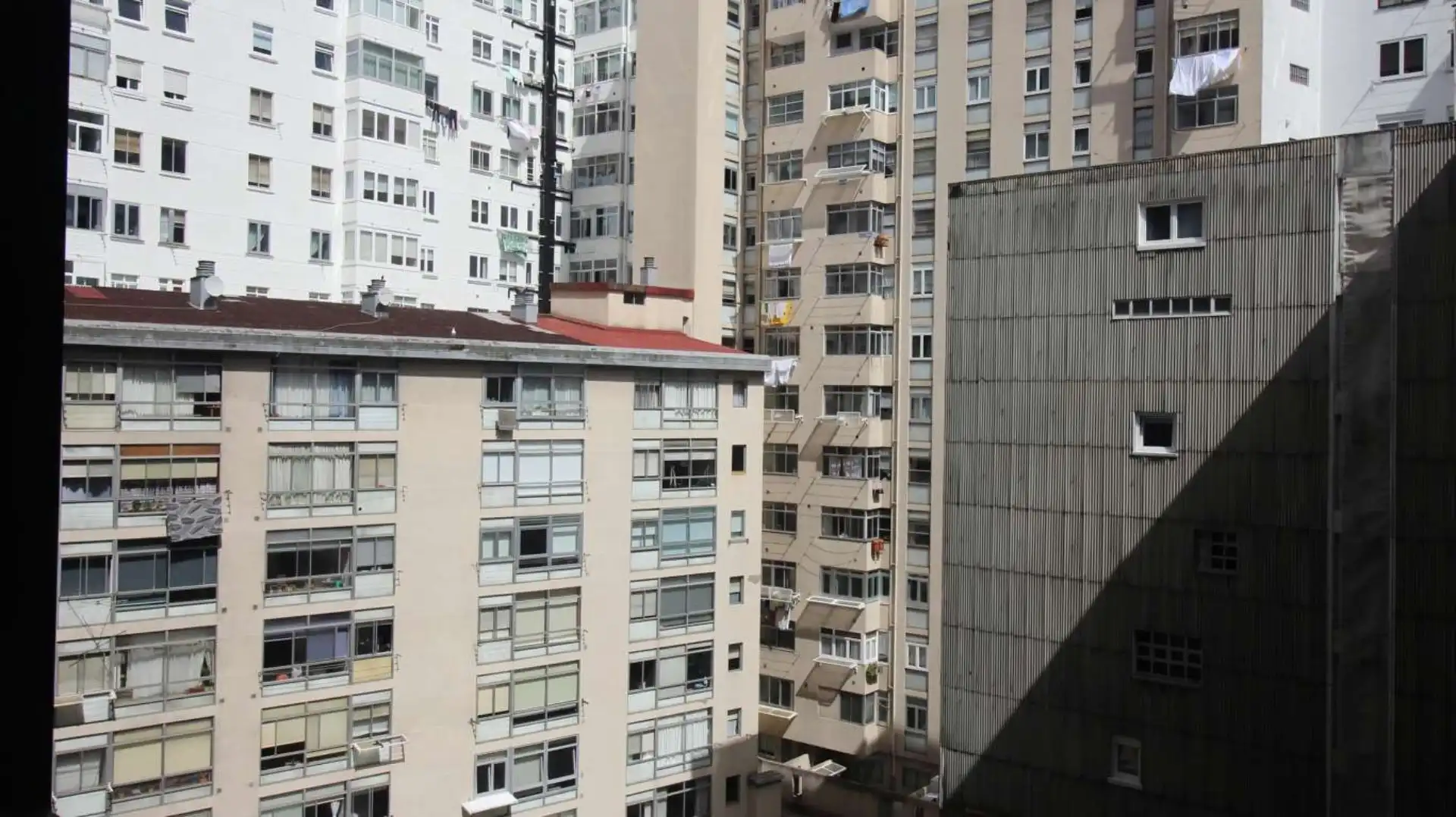 Vista exterior de Piso en venta en A Coruña Capital  con Calefacción