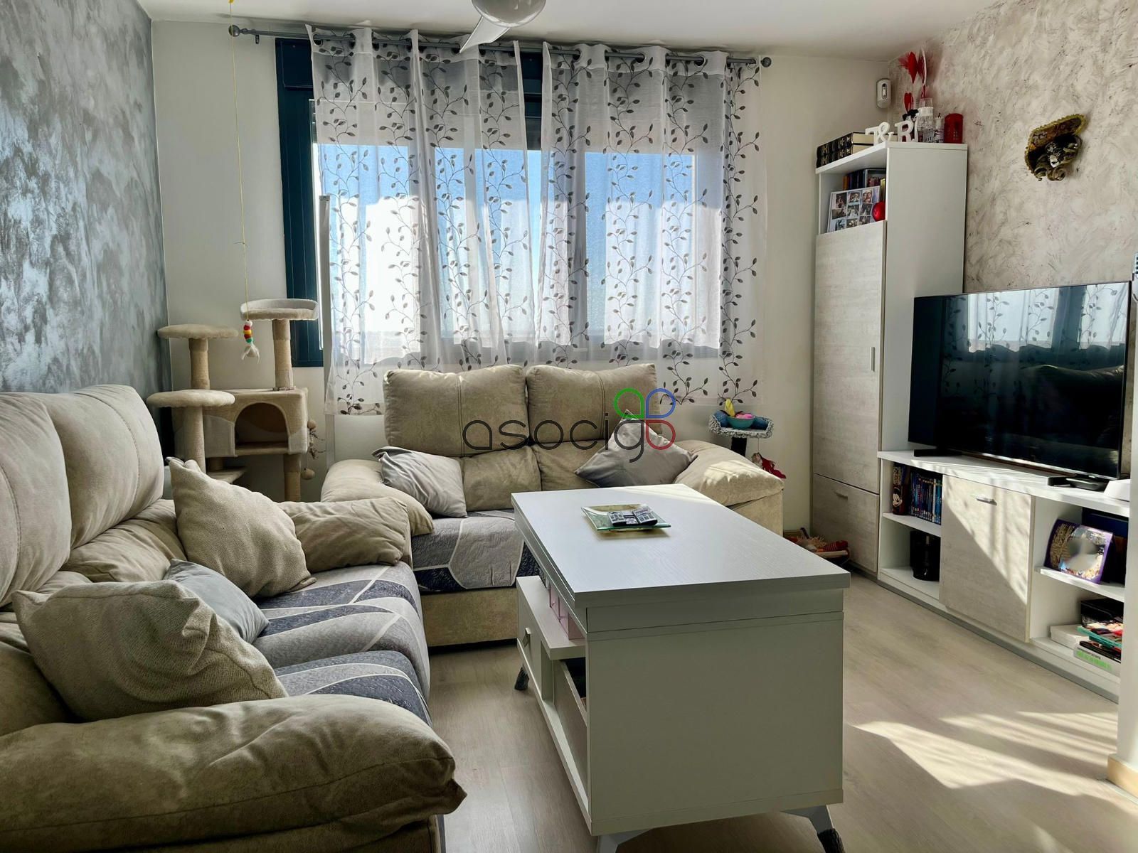 Sala d'estar de Pis en venda en Guadalajara Capital amb Aire condicionat, Calefacció i Terrassa